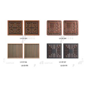 Carved door panels扶手32