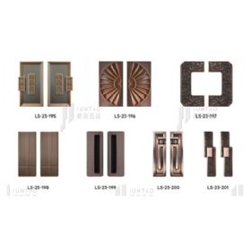 Carved door panels扶手34